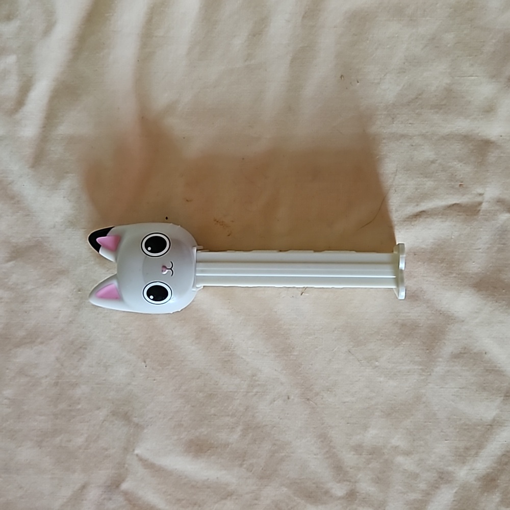 GABBY CATS PEZ DISPENSER